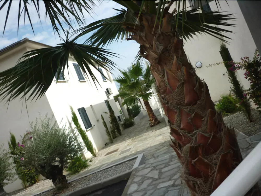 Marea Resort