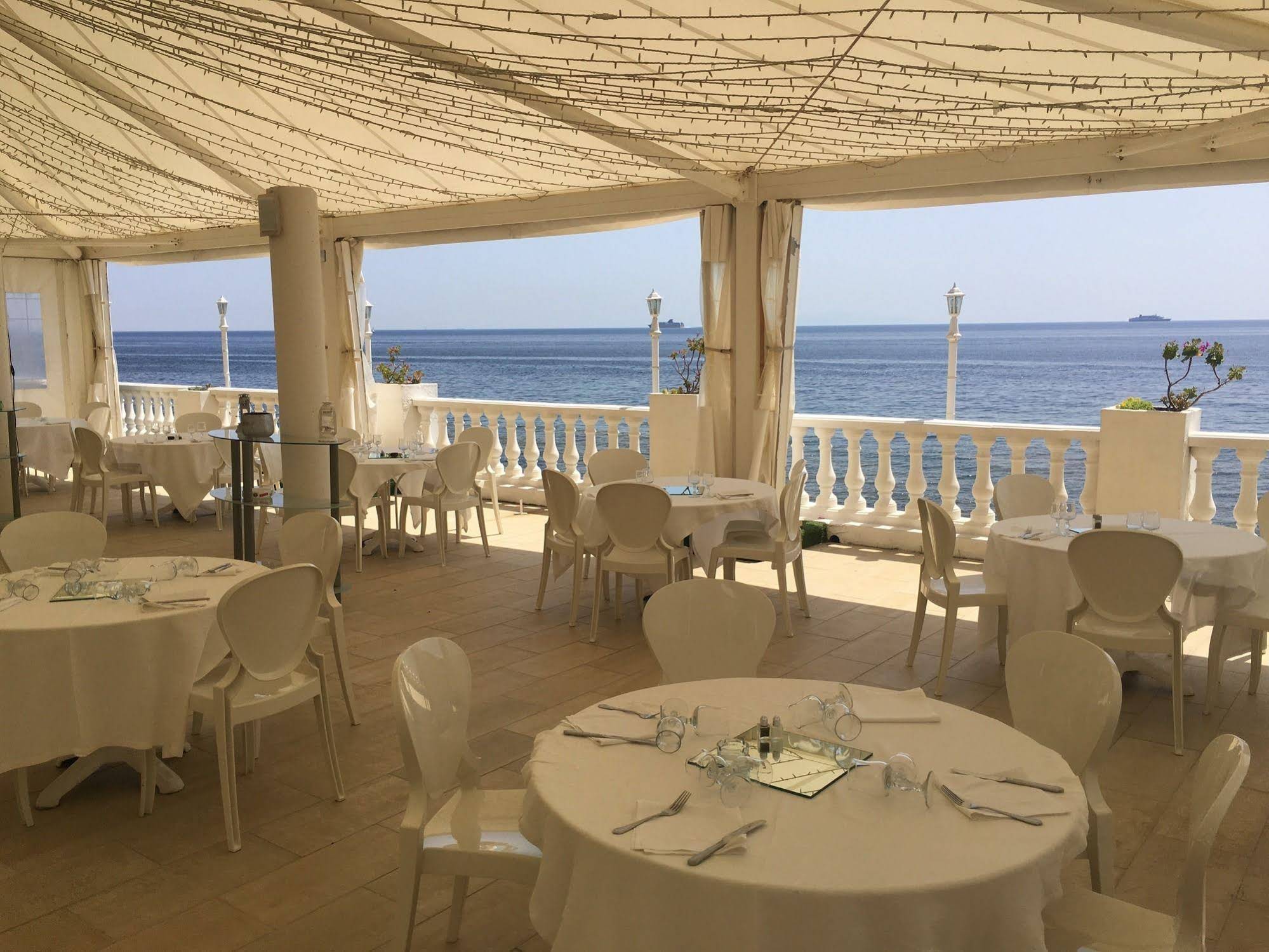 Hotel L'Ariana
