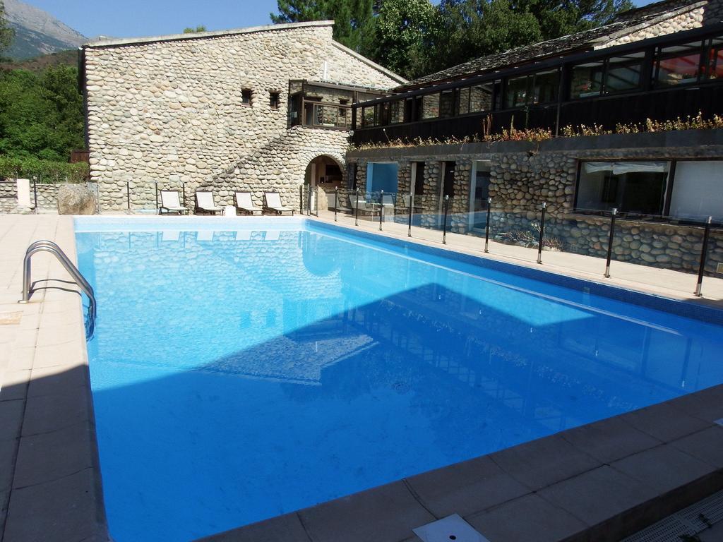 Hotel E Caselle by Light Human Hotels