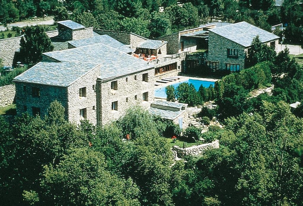 Hotel E Caselle by Light Human Hotels