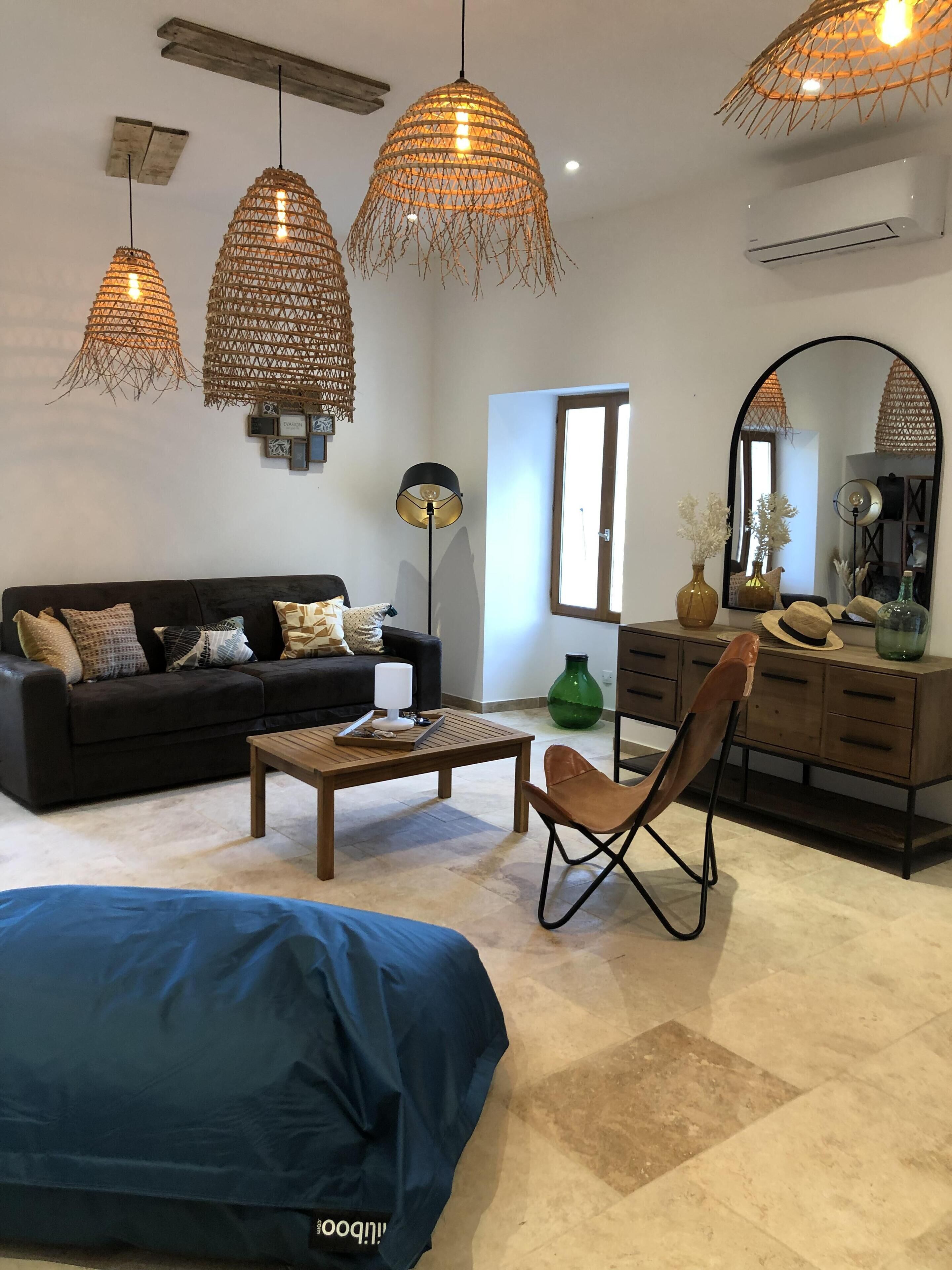 1722 Chambres de Charmes