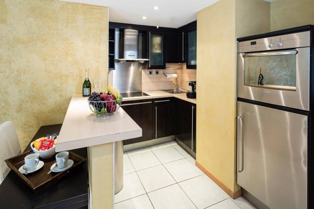 Arthur Properties Rue D'Antibes