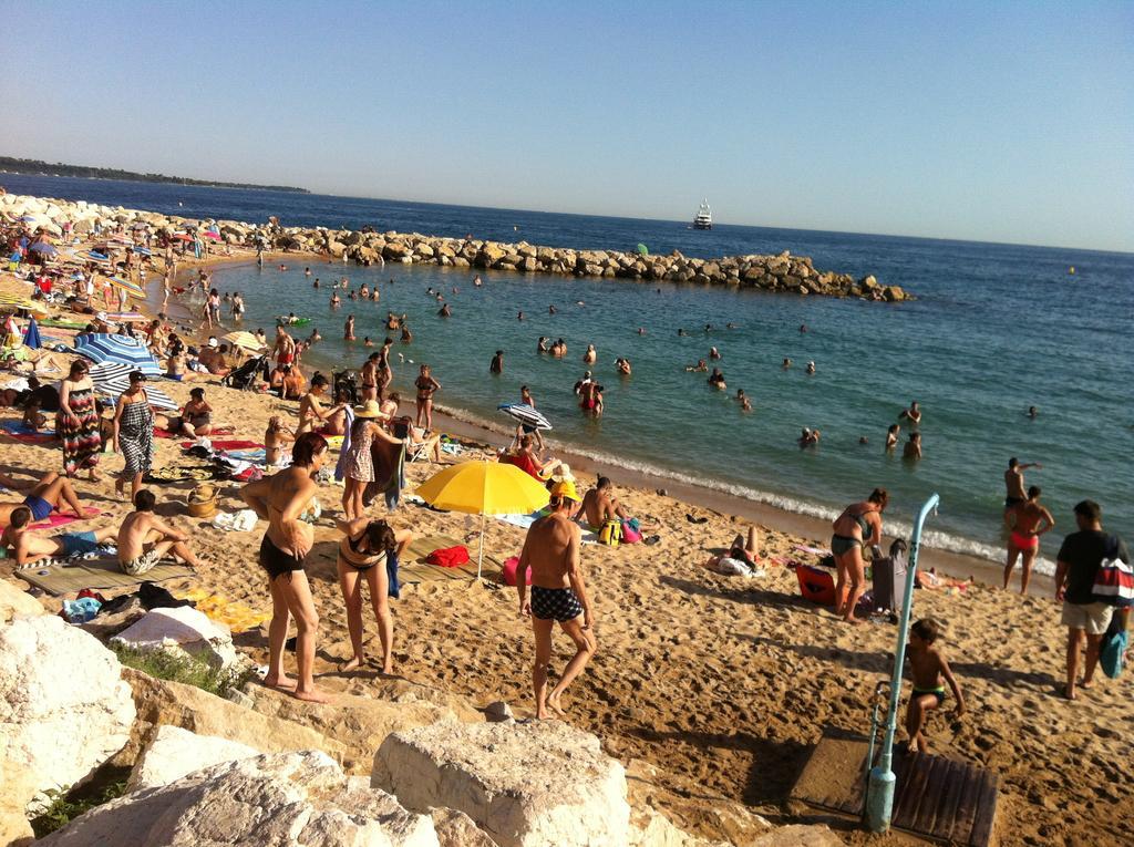 Azur Cannes Le Romanesque