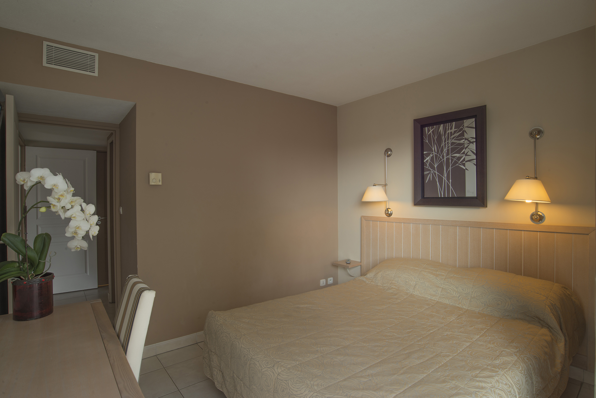 ExcelSuites Residence