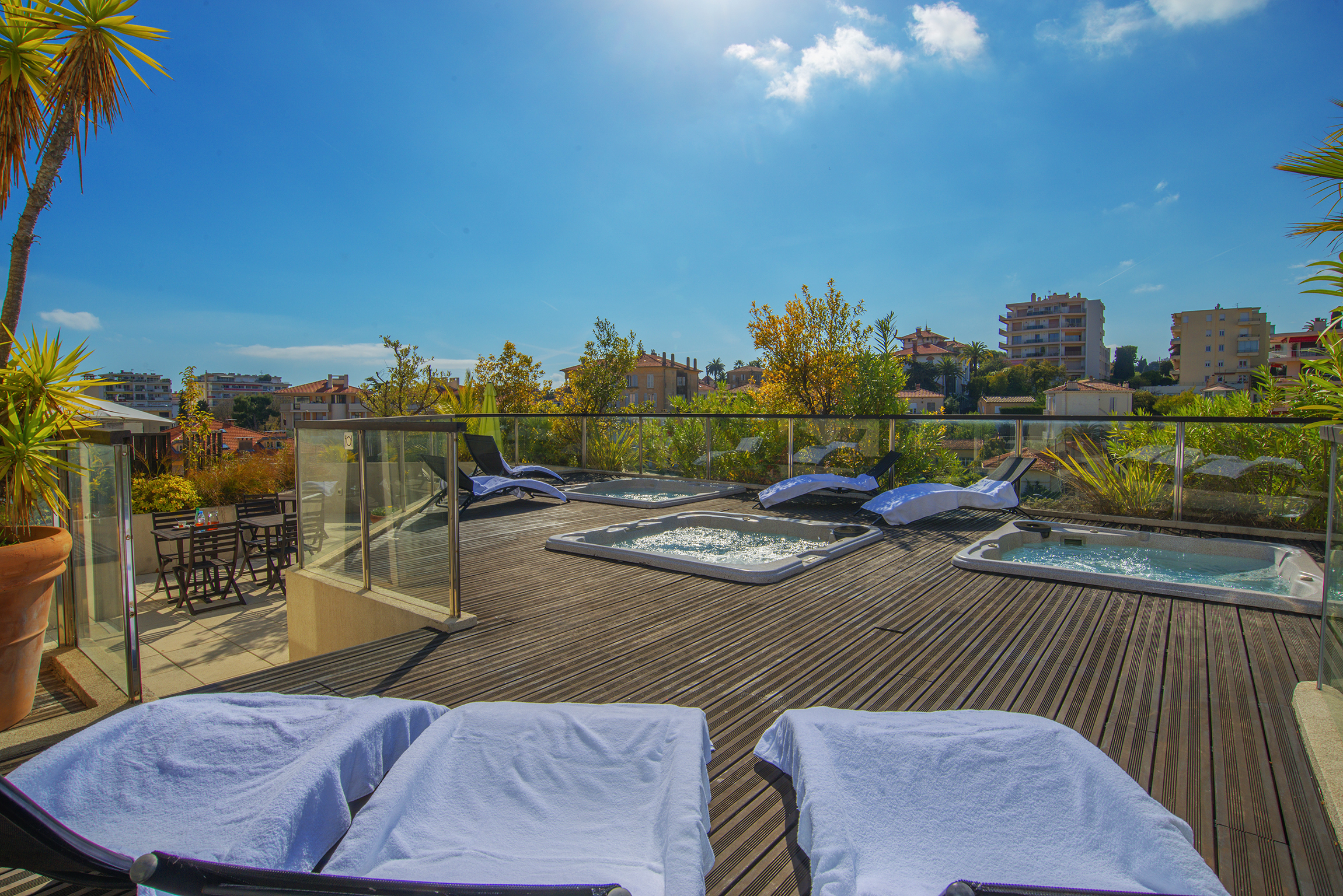 ExcelSuites Residence