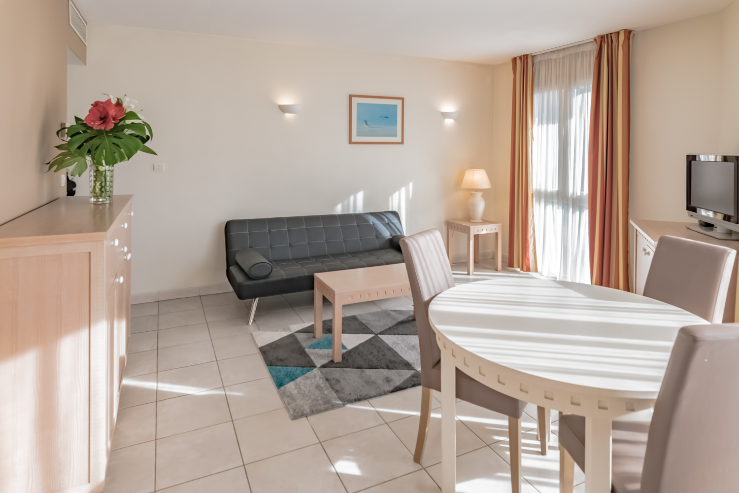 ExcelSuites Residence