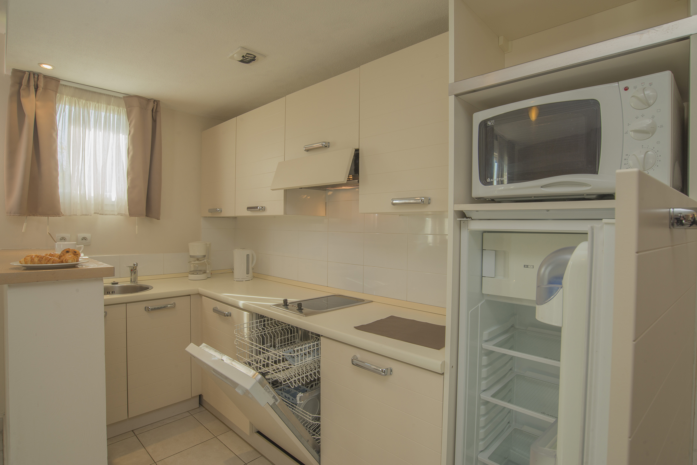 ExcelSuites Residence