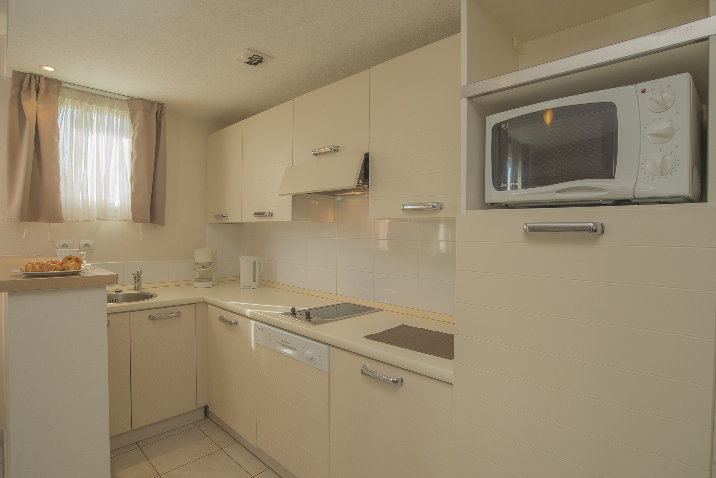 ExcelSuites Residence
