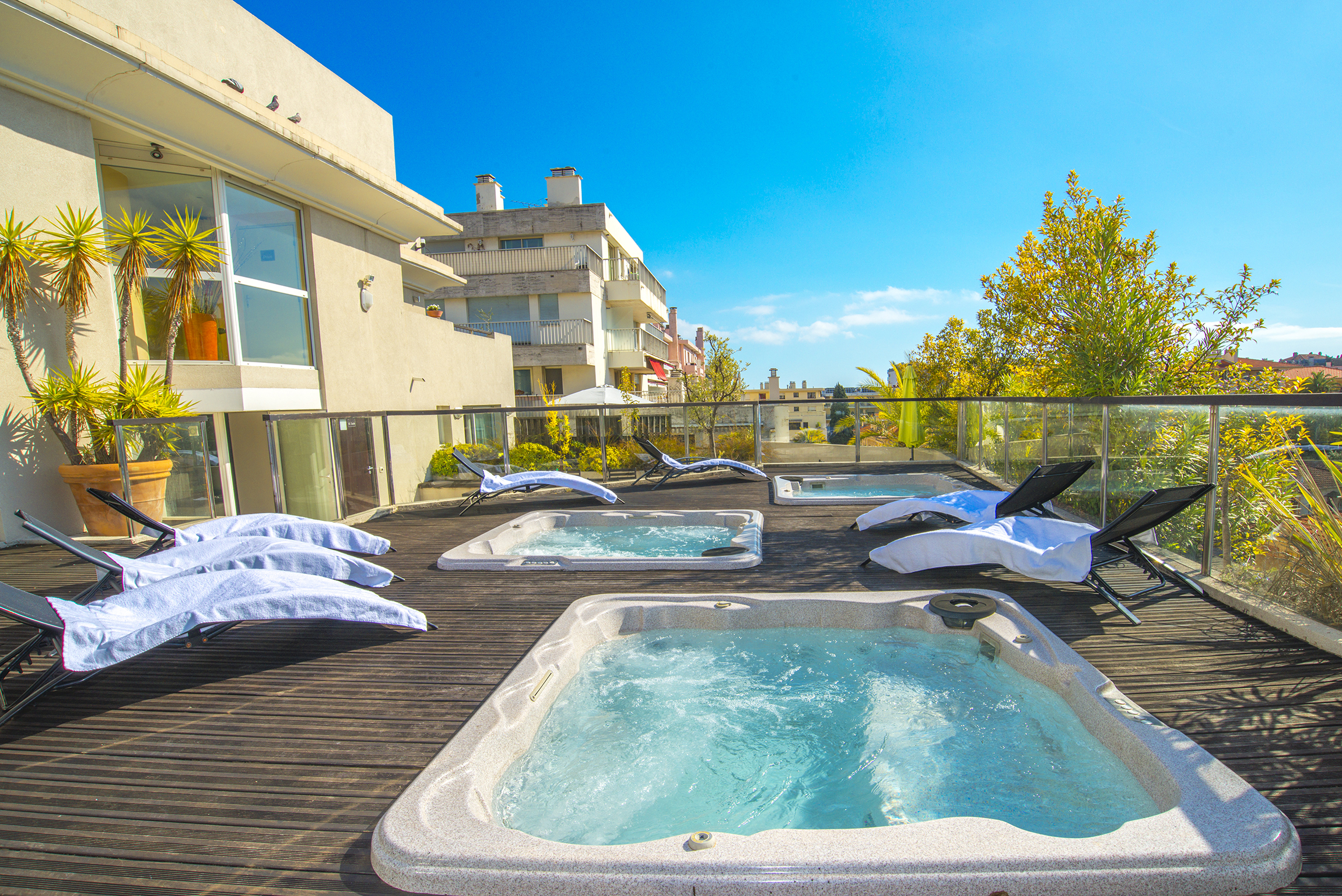 ExcelSuites Residence