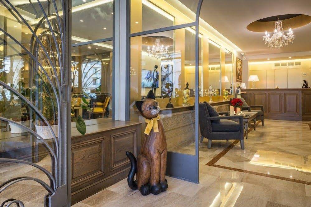 Le Fouquet's