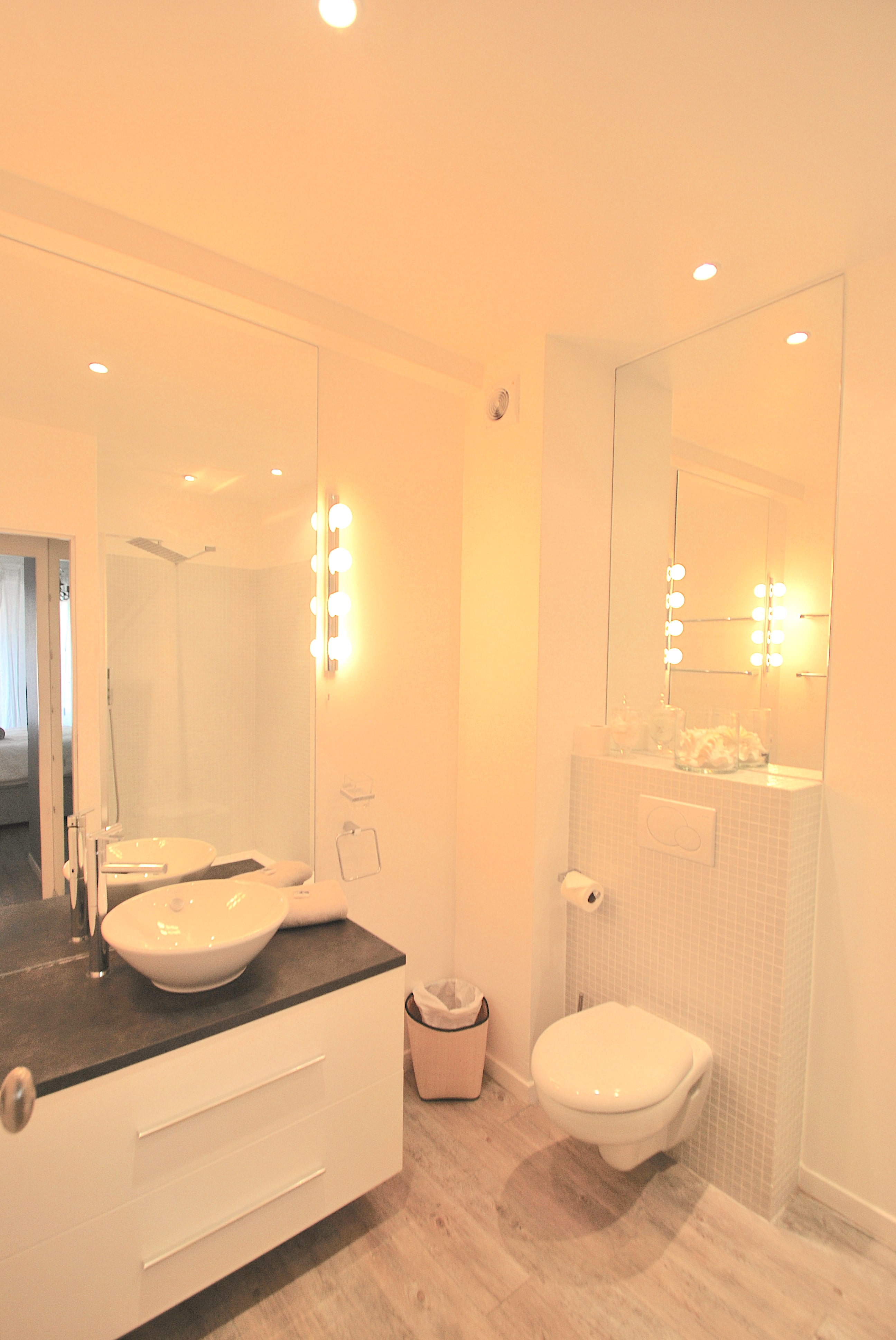 Levon Accommodation