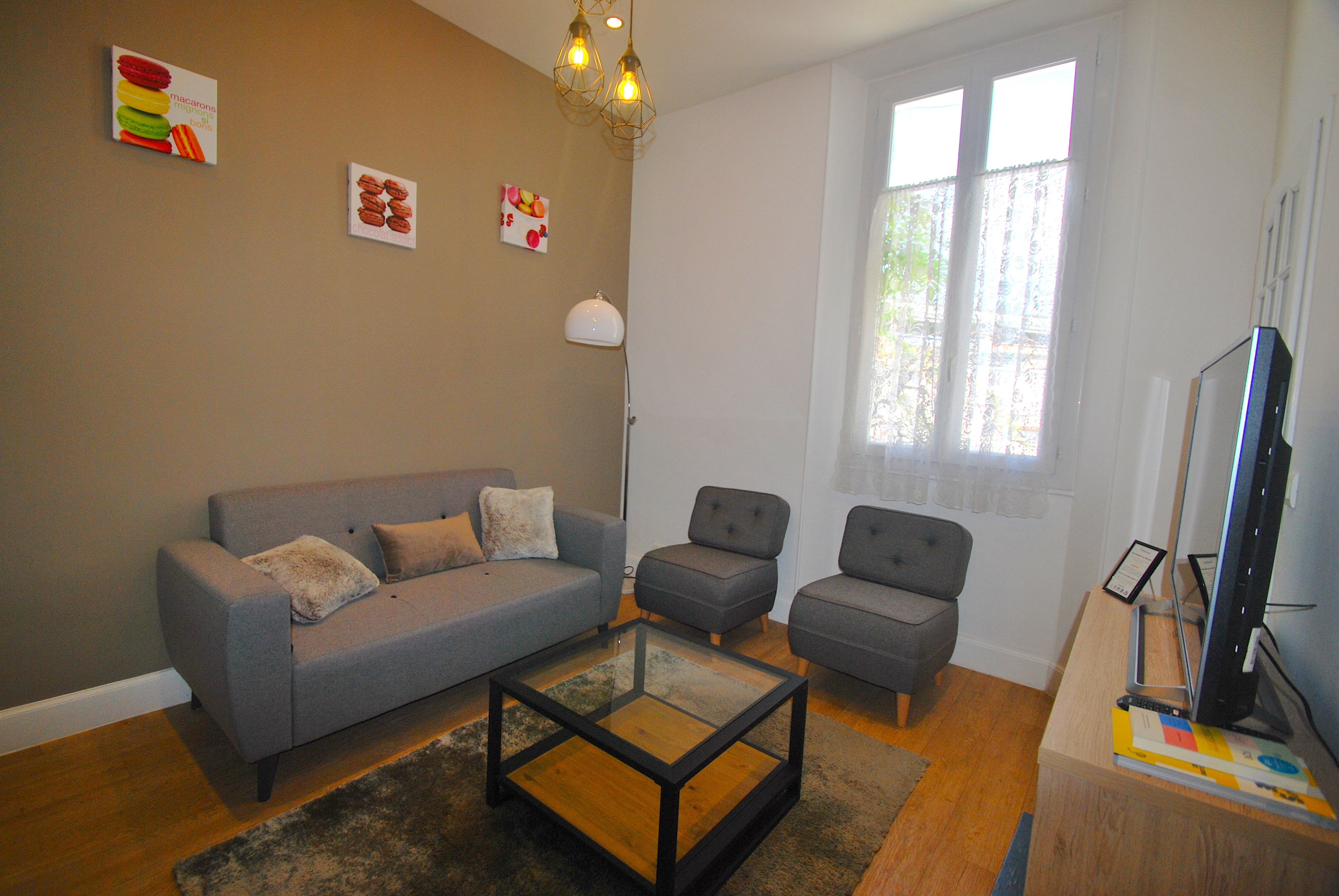 Levon Accommodation