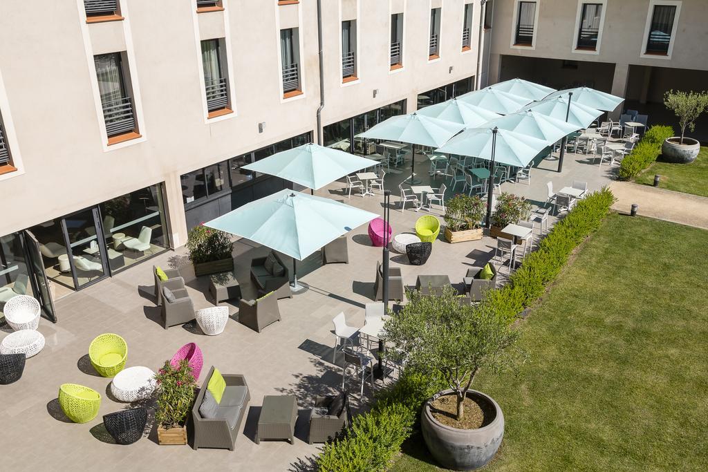 Grand Prix Hotel & Restaurant