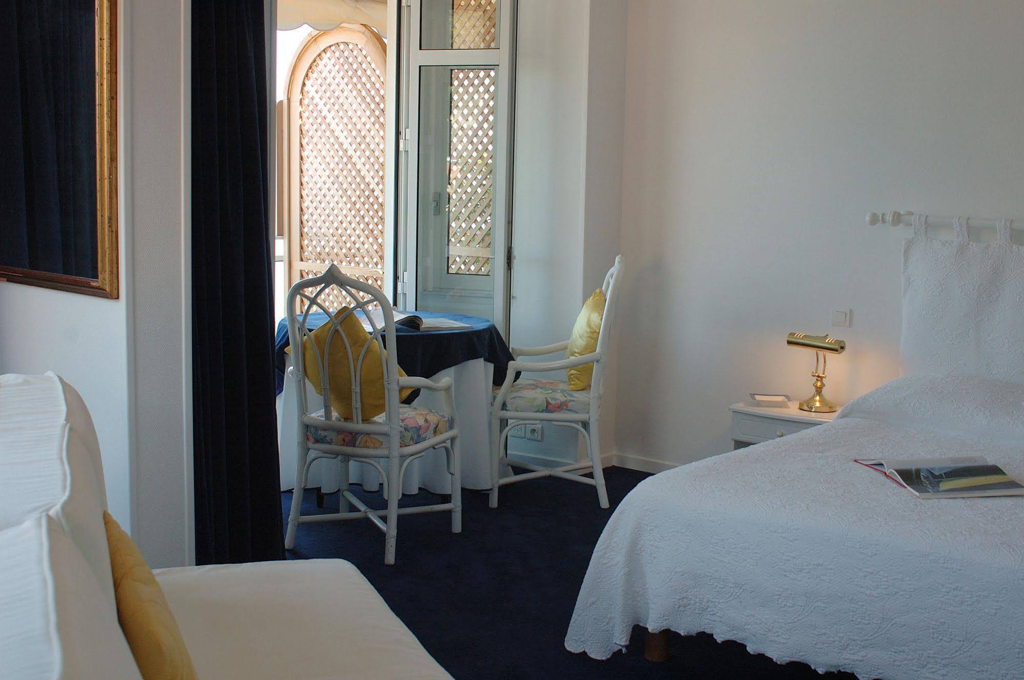 Hôtel Le Roquebrune