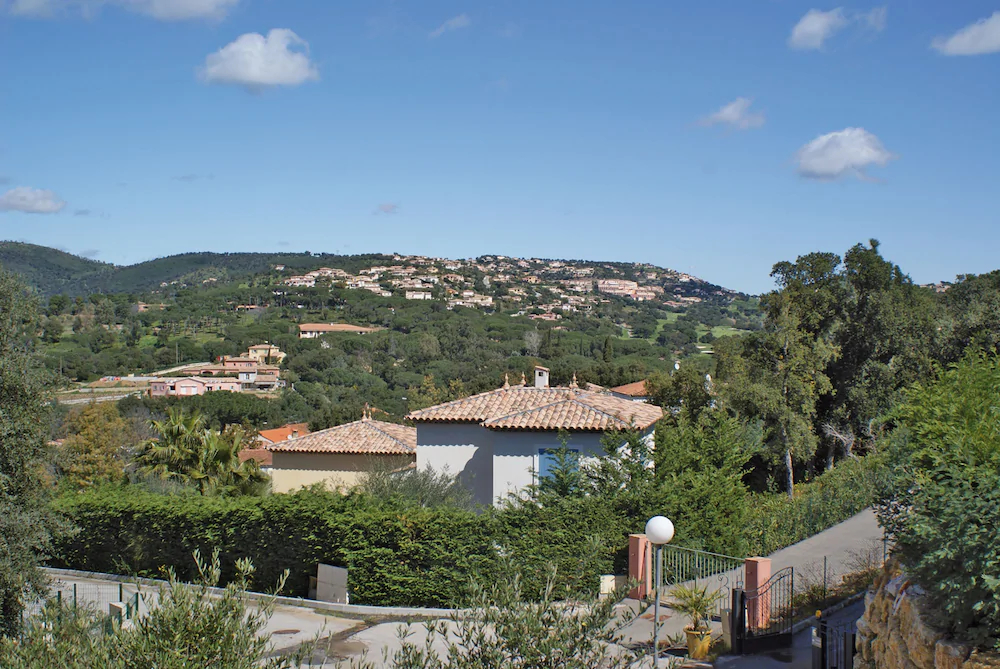 Le Carre Beauchene by Lagrange Vacances