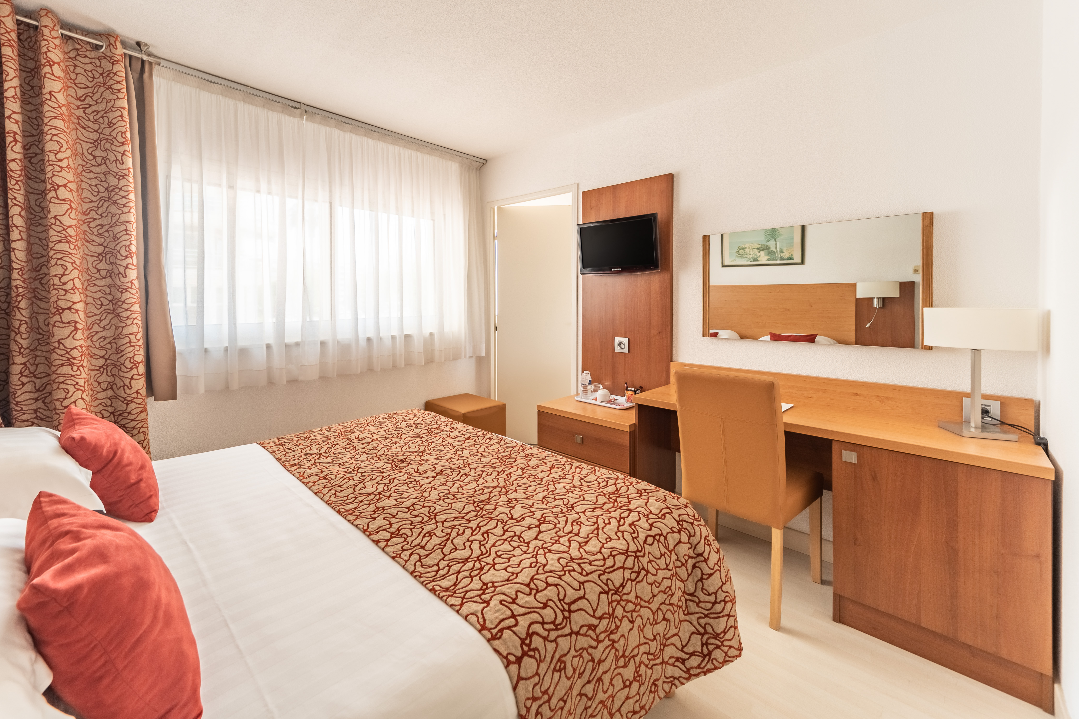 Mercure Saint Raphael Centre Plage