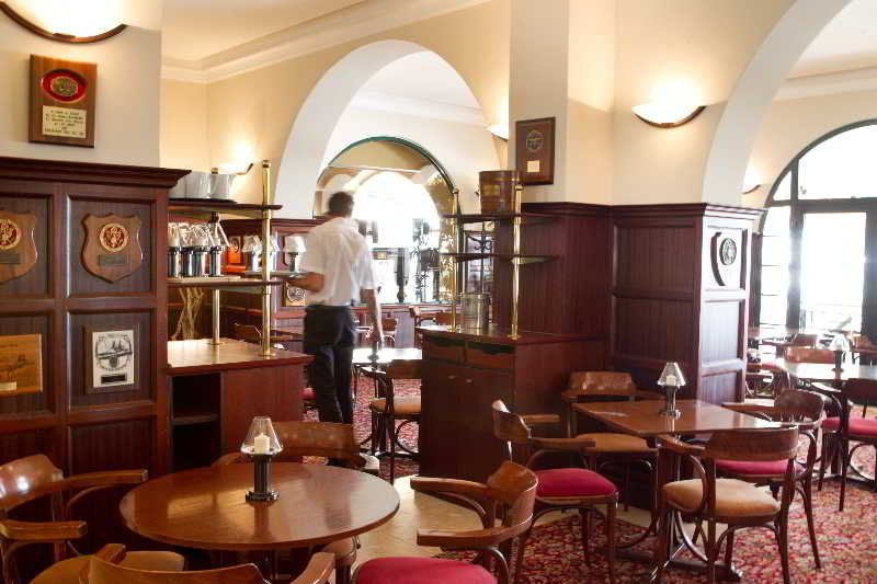 Hotel Excelsior