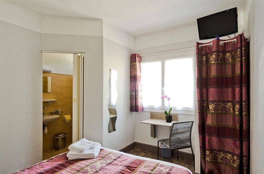 Le Virevent Hotel In Saint Raphaël