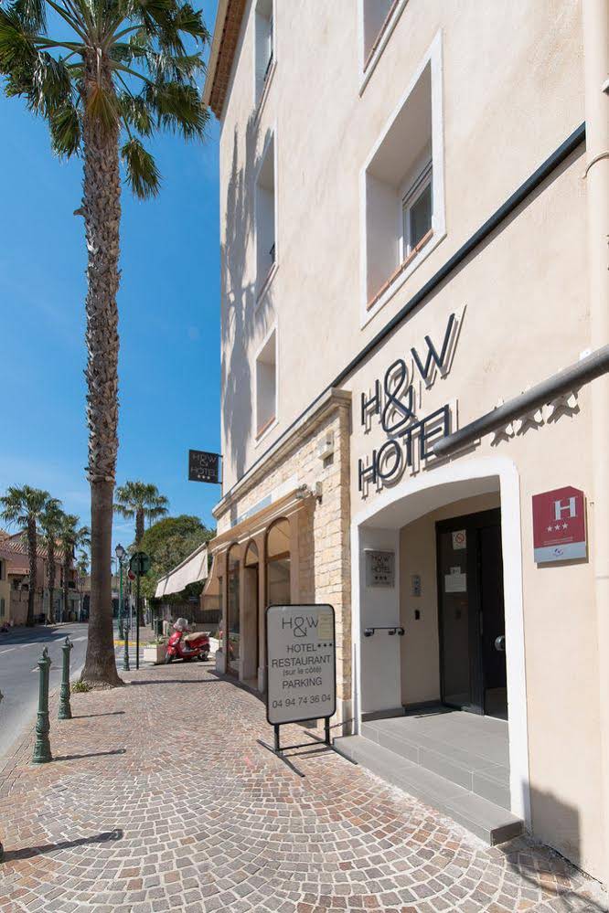 Holidays & Work HOTEL RESTAURANT