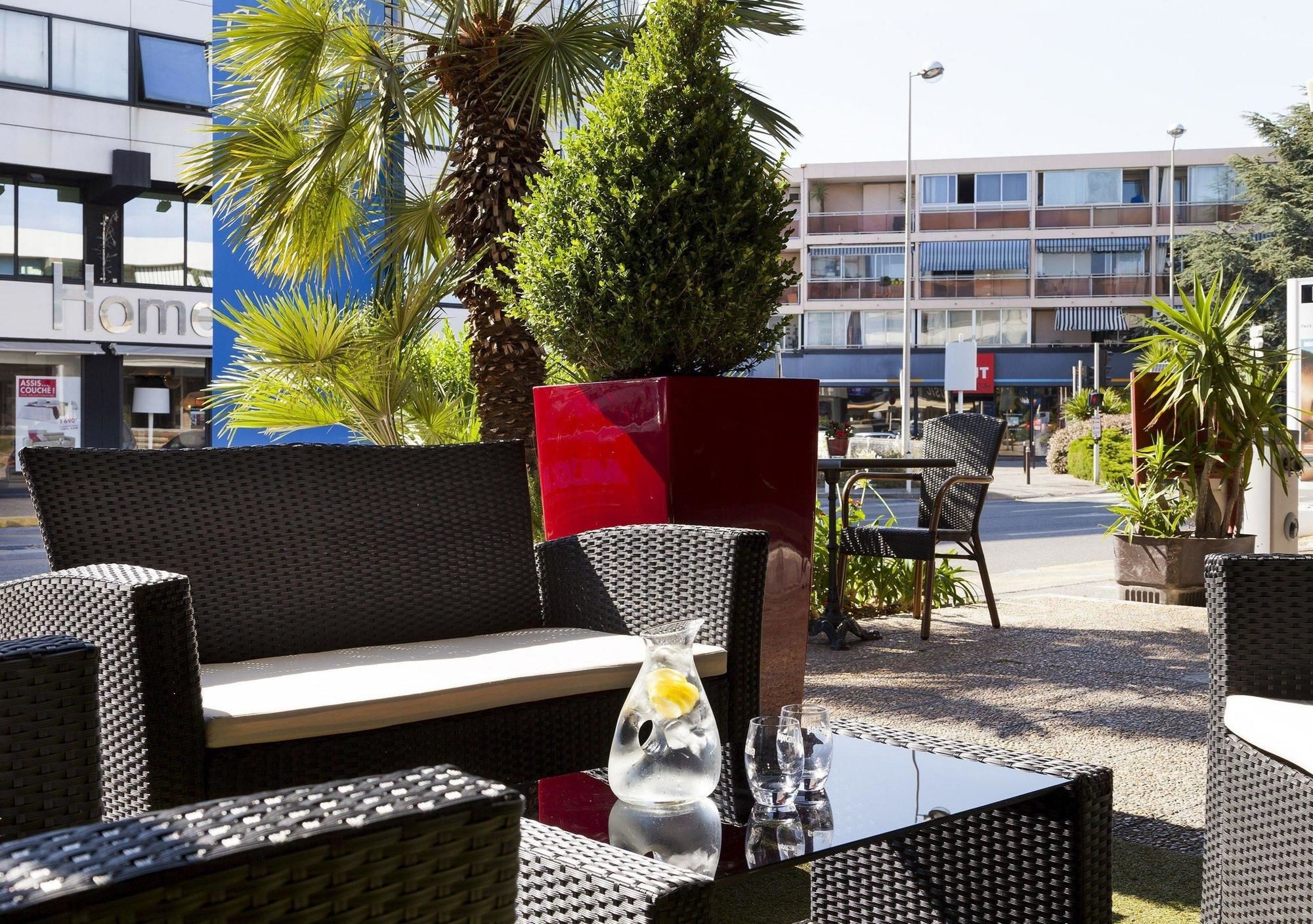 The Originals City, Hotel Galaxie, Nice Airport
