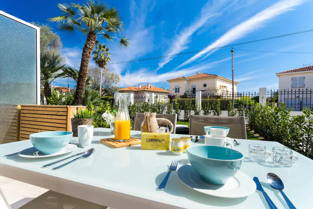 Villa Velvet