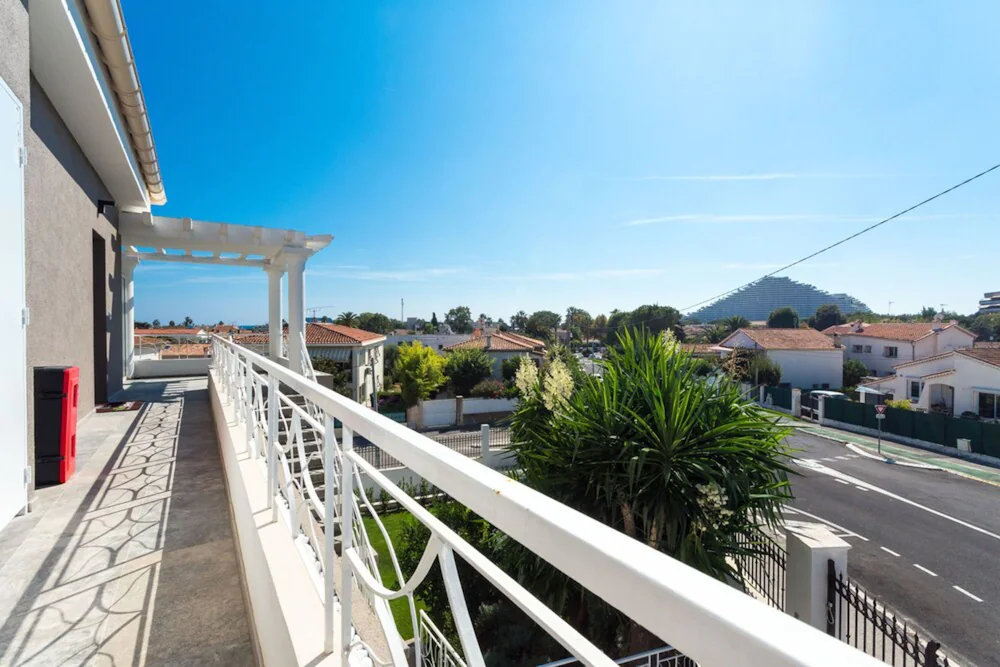 Villa Velvet