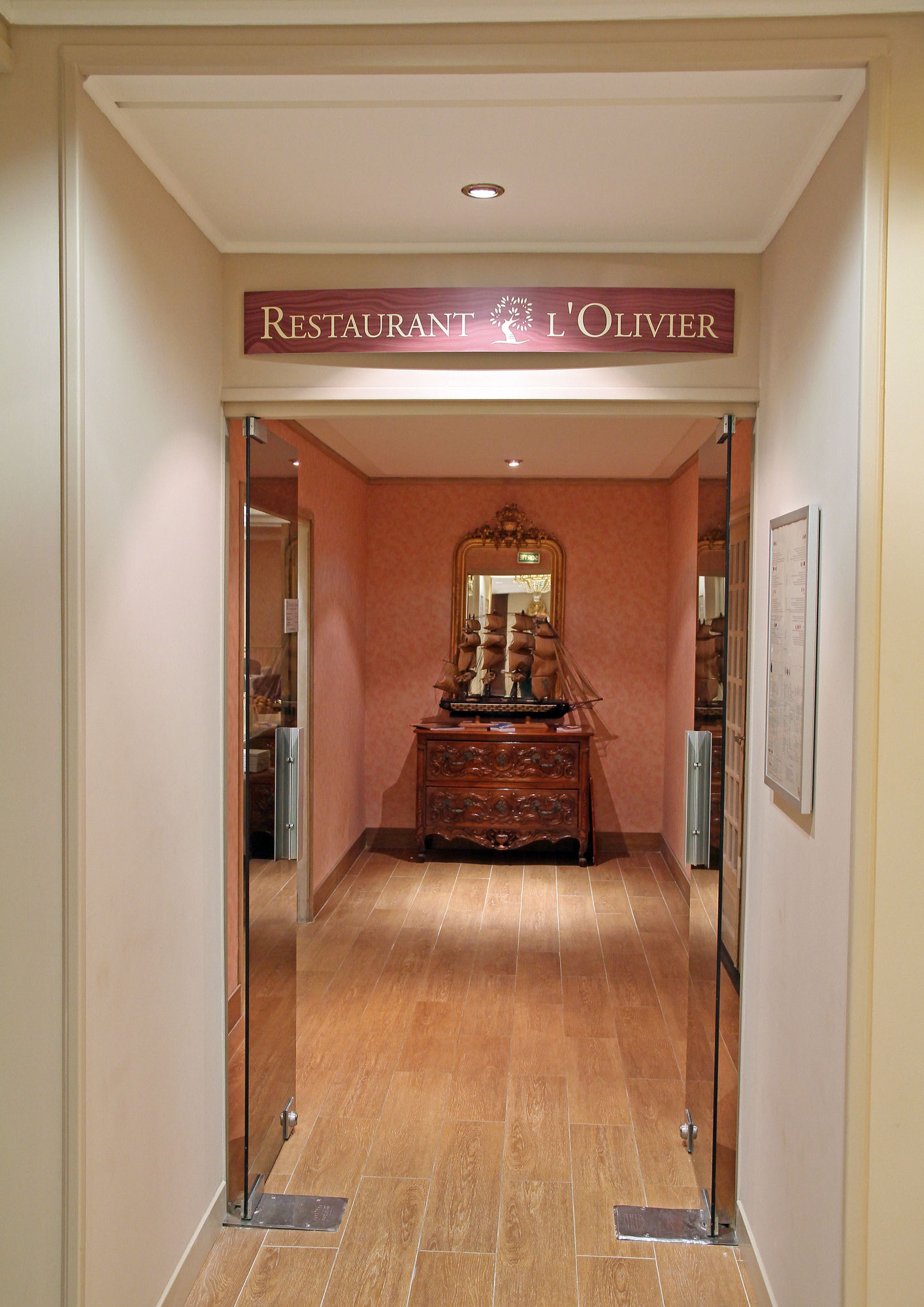 Best Western Marseille Aeroport