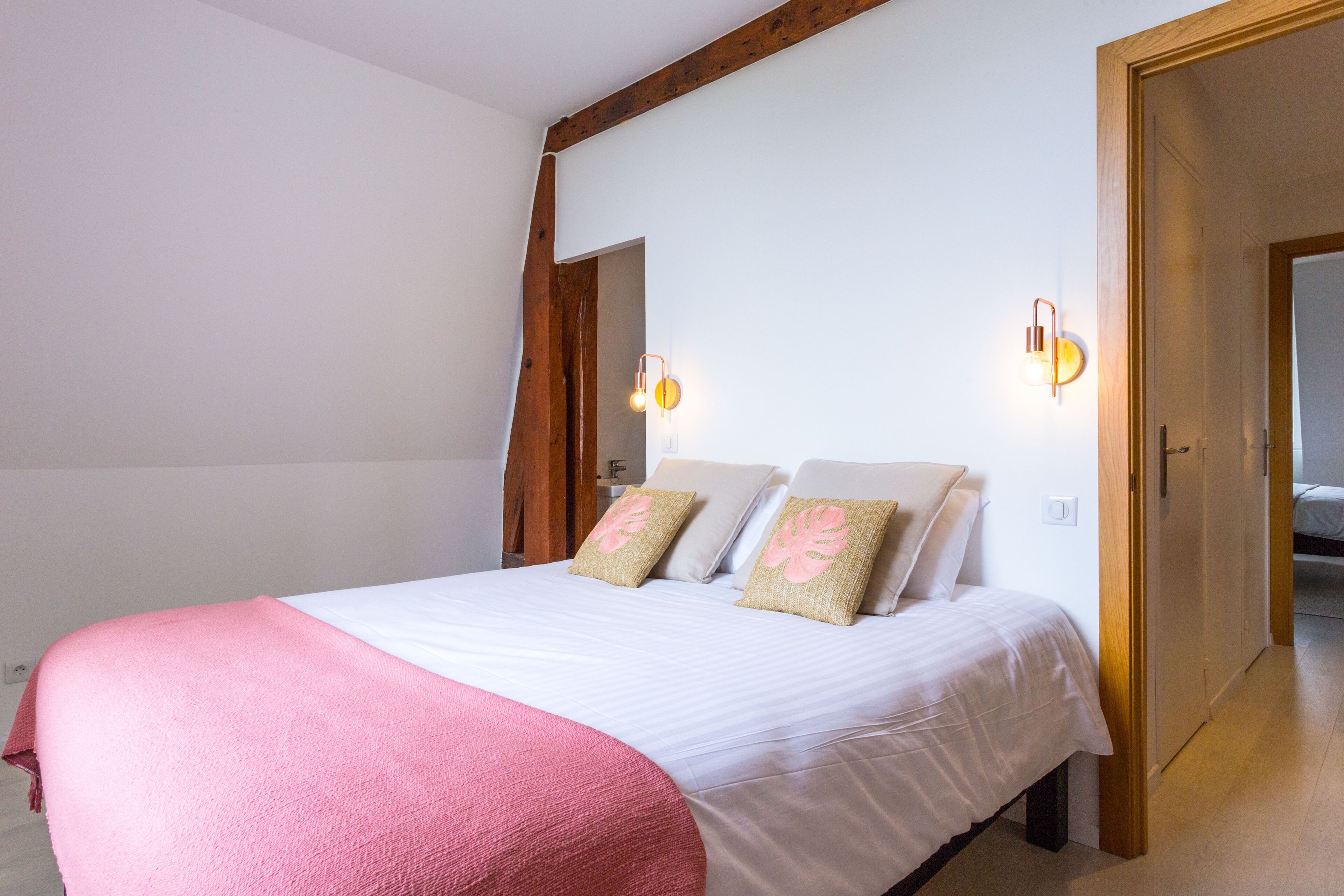 Chateau Cote De Nacre