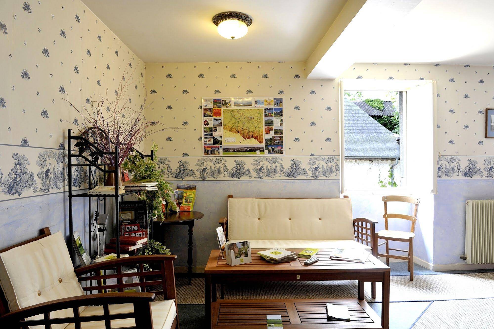 Hôtel - Restaurant Les Bains de Secours