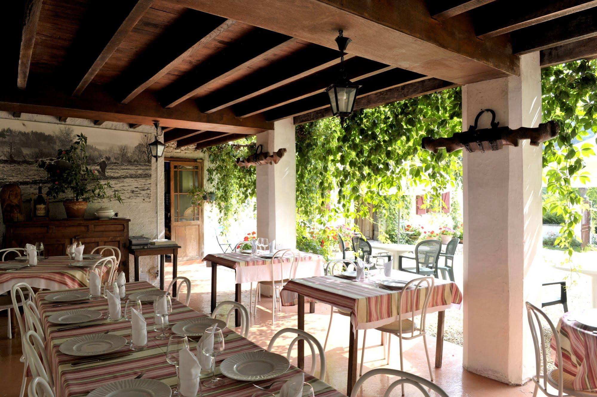 Hôtel - Restaurant Les Bains de Secours