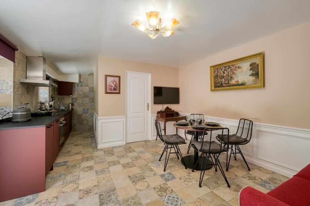 Le Petit Chateau De Barbizon
