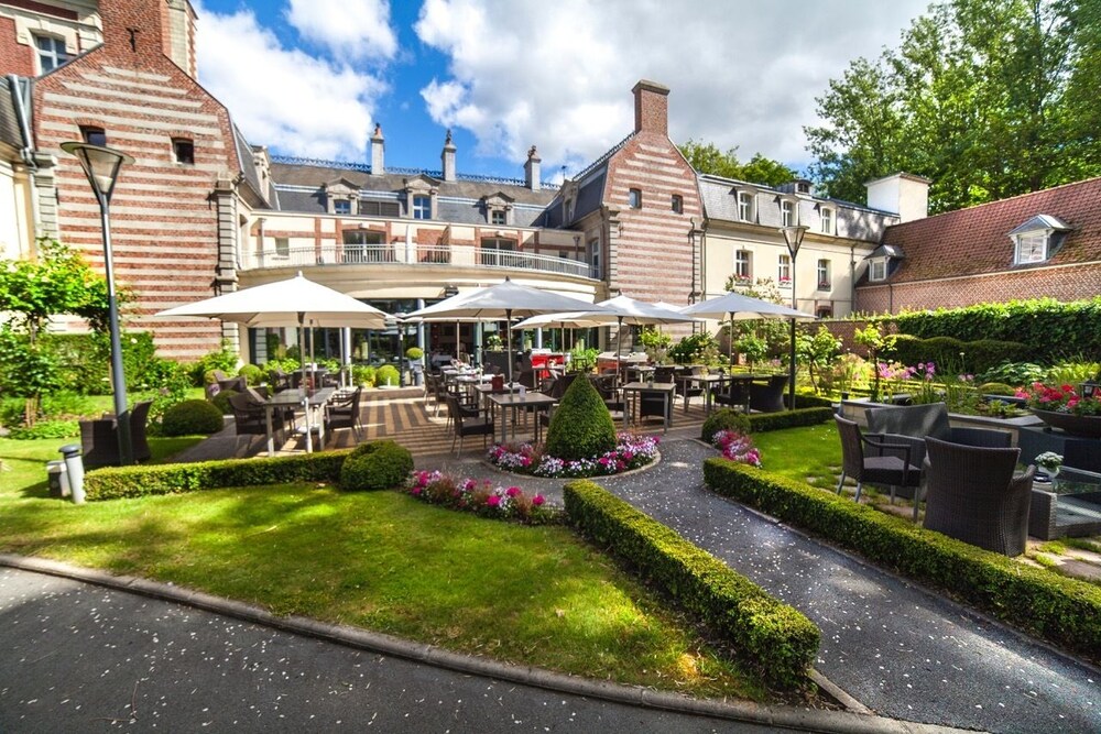 Le Chateau De Beaulieu