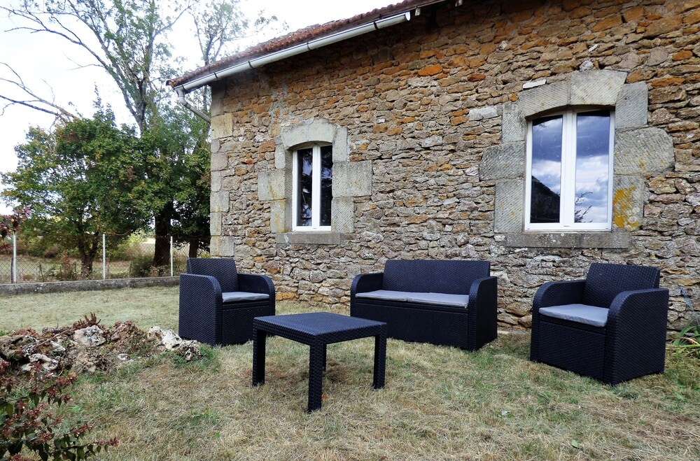 Les Hauts De Malirat