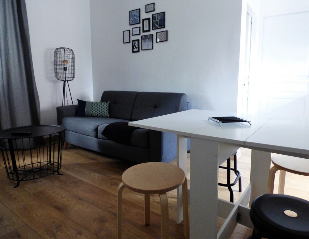 Les Hauts De Malirat