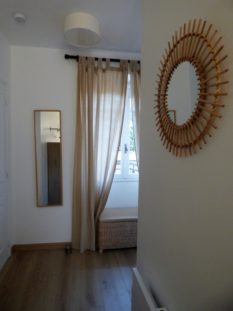 Les Hauts De Malirat