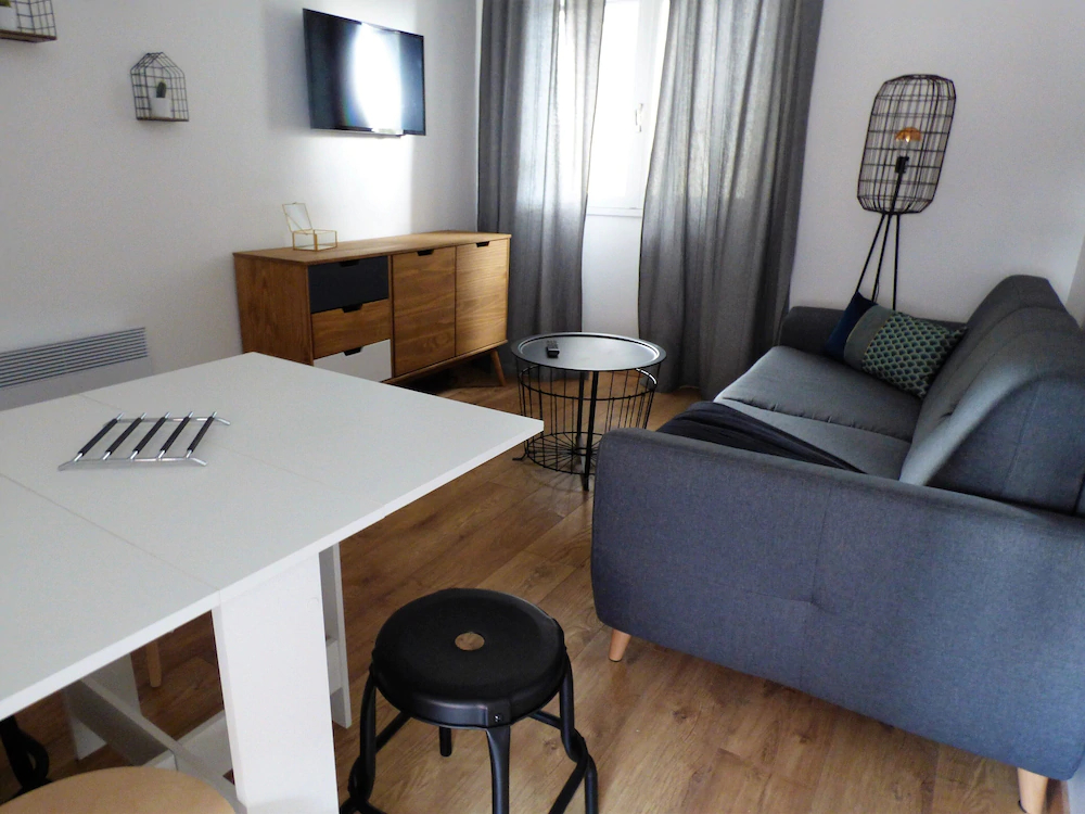 Les Hauts De Malirat