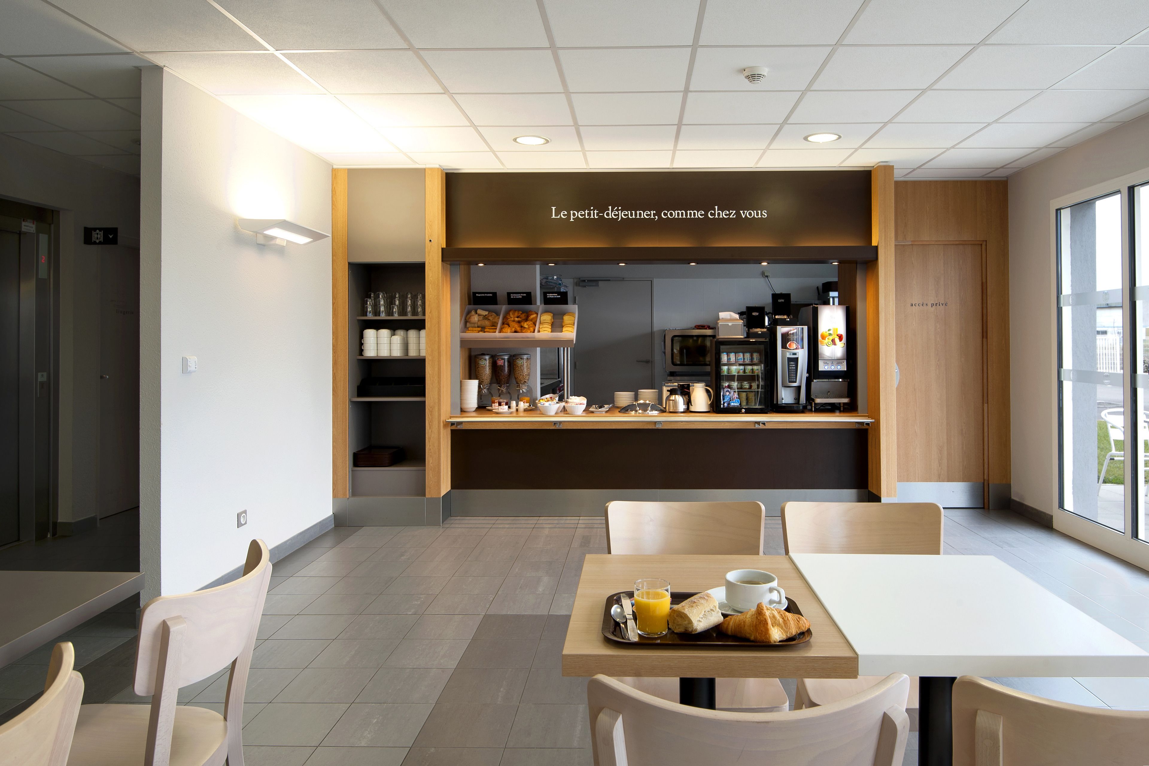 B&B HOTEL Lyon Eurexpo Chassieu