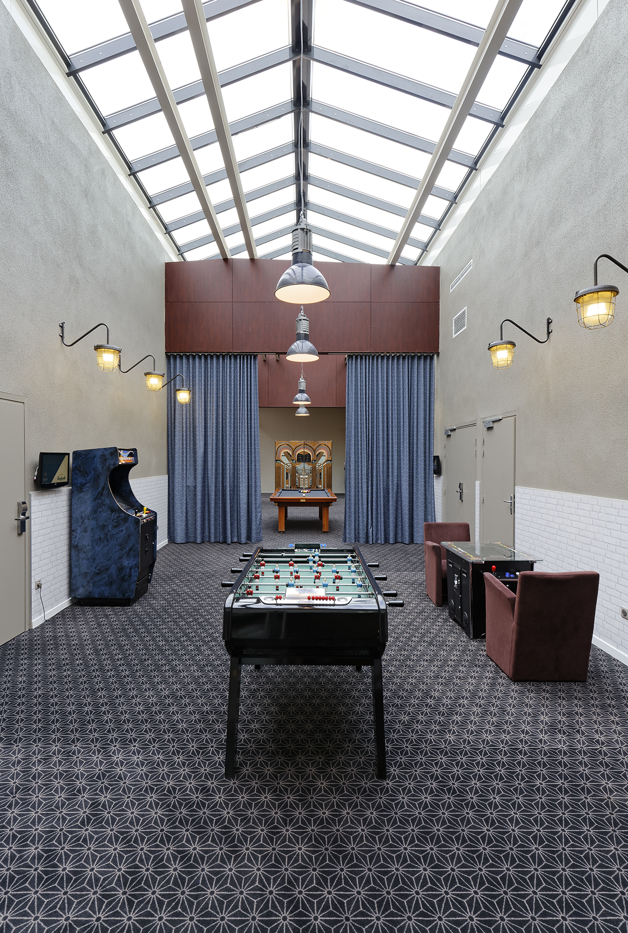 Gatsby Hotel & Restaurant