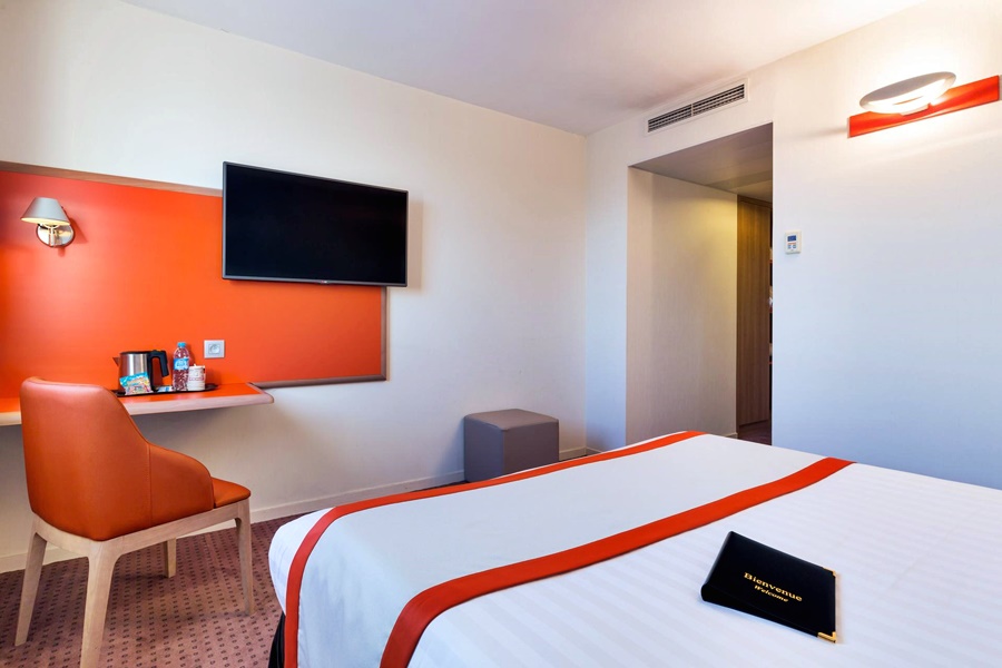 Gatsby Hotel & Restaurant