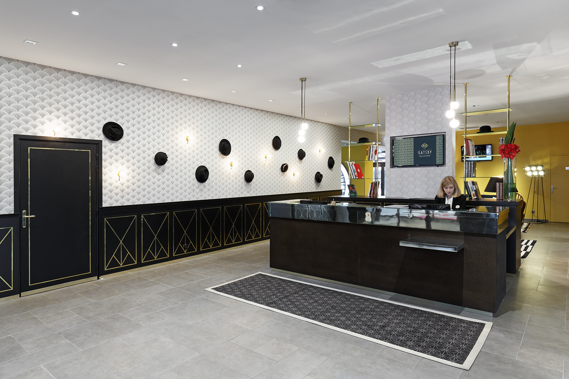 Gatsby Hotel & Restaurant