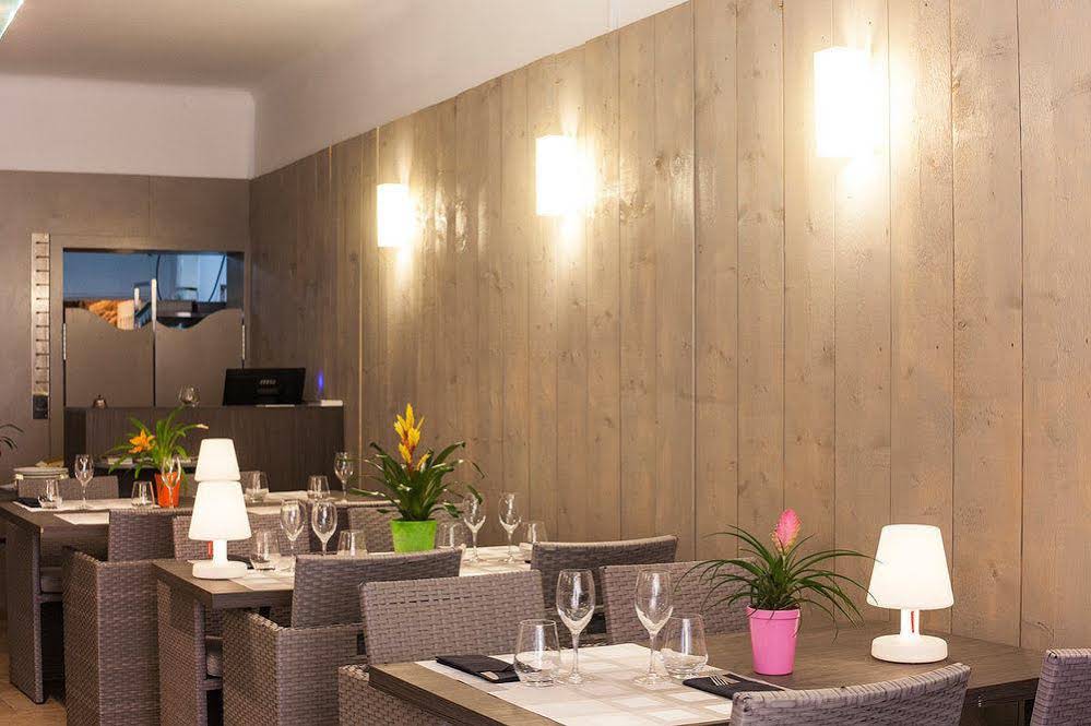 Hôtel Restaurant l'Arbre de Mai
