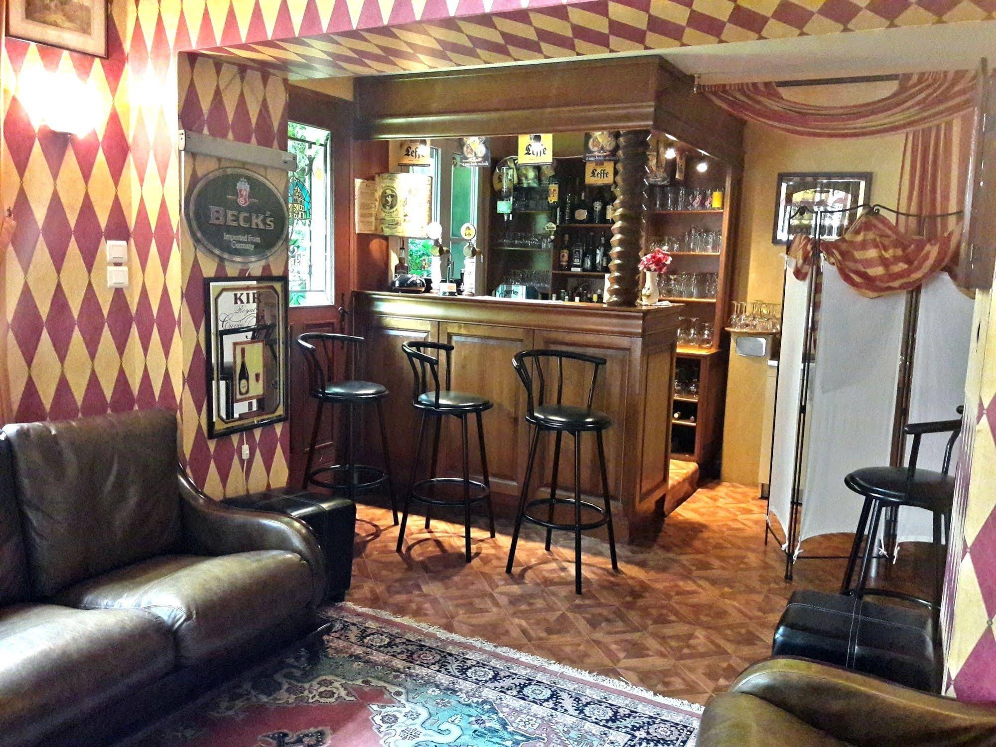Hotel Le Clos De Montvinage