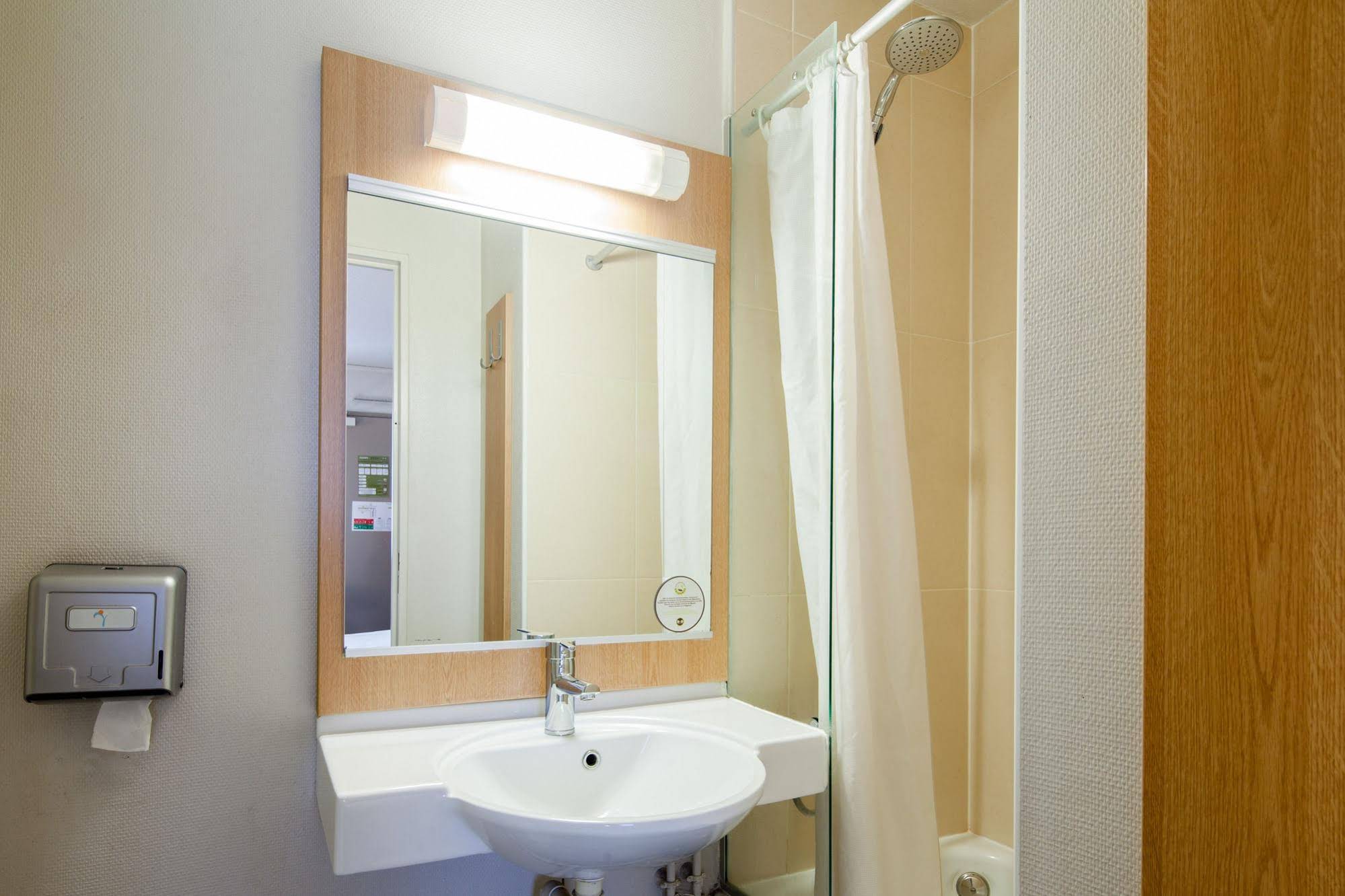 B&B Hôtel LILLE Seclin Unexpo