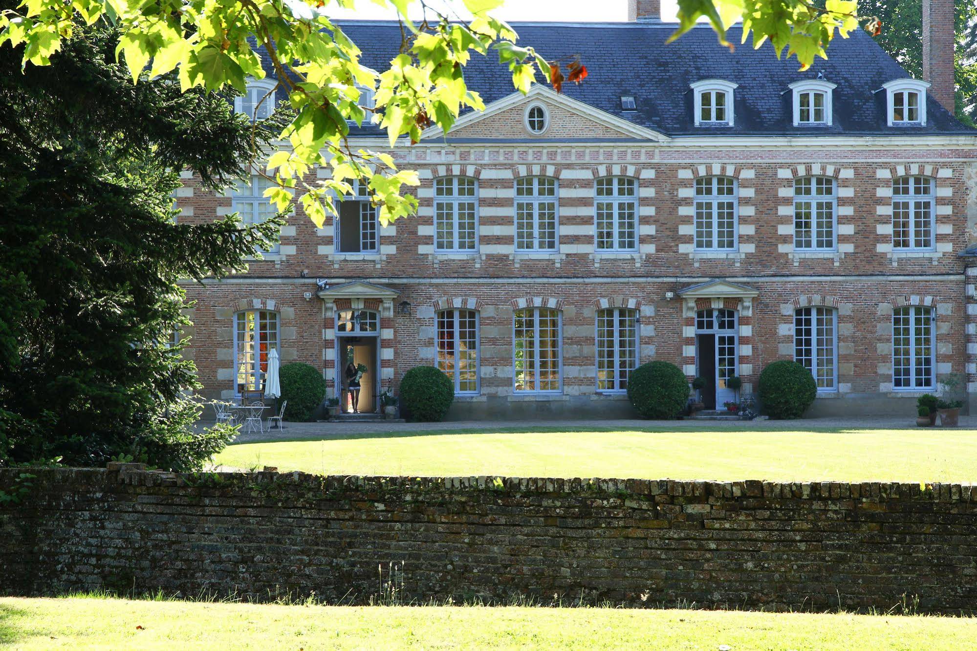 Château De La Giraudière à Villeny