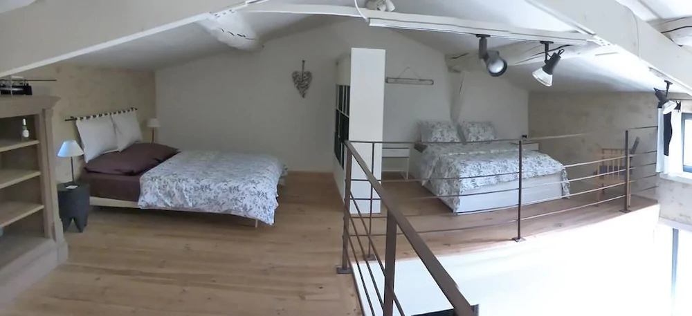 Le Mas De La Ferriere