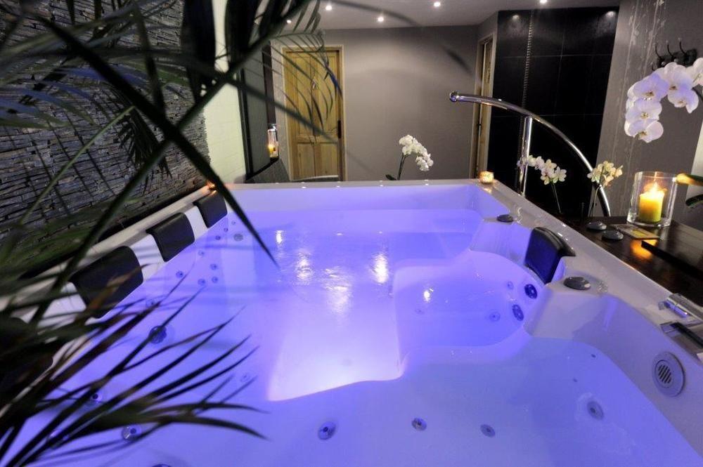 Le St Barnabe Hotel & Spa