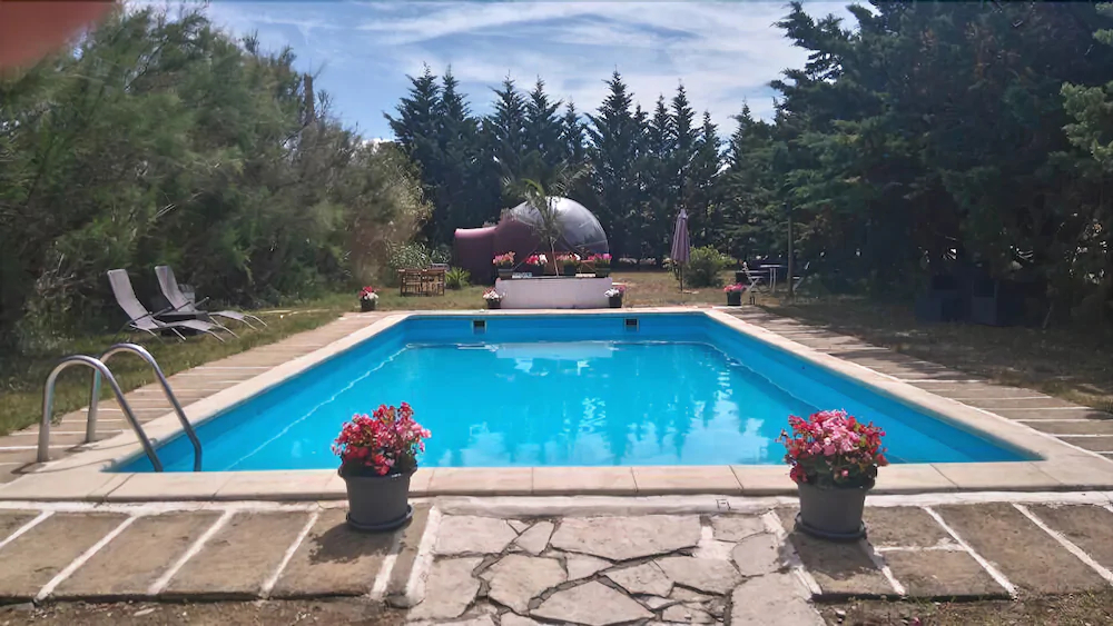 Les Chambres Bulles du Château Belvize