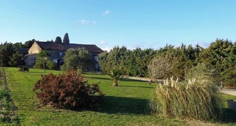 Les Chambres Bulles du Château Belvize