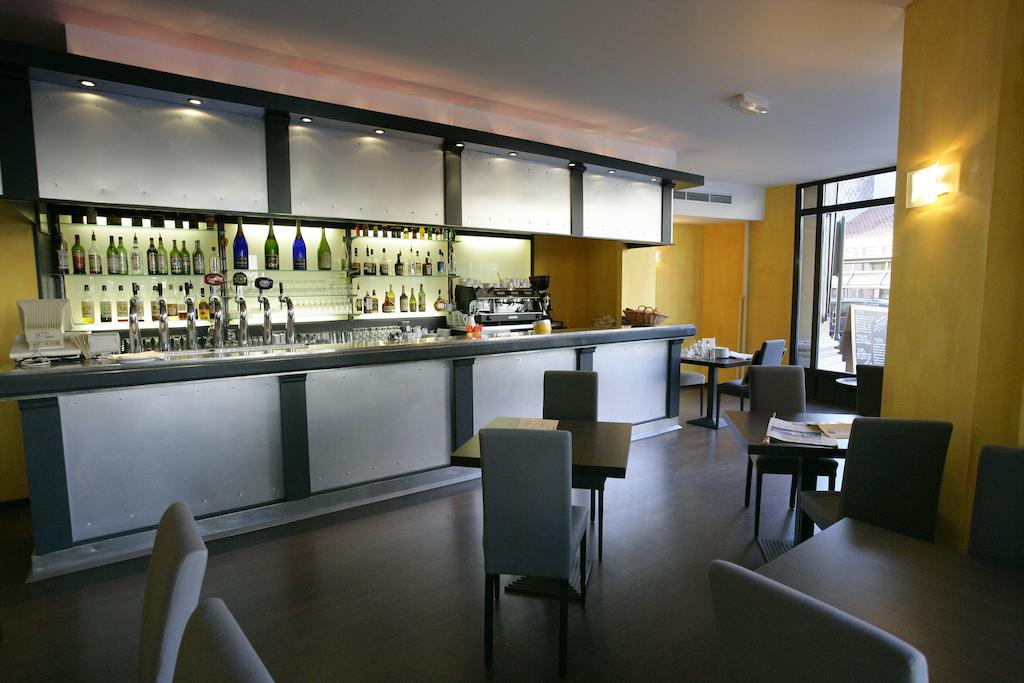 Hôtel du Soleil - Le Terminus