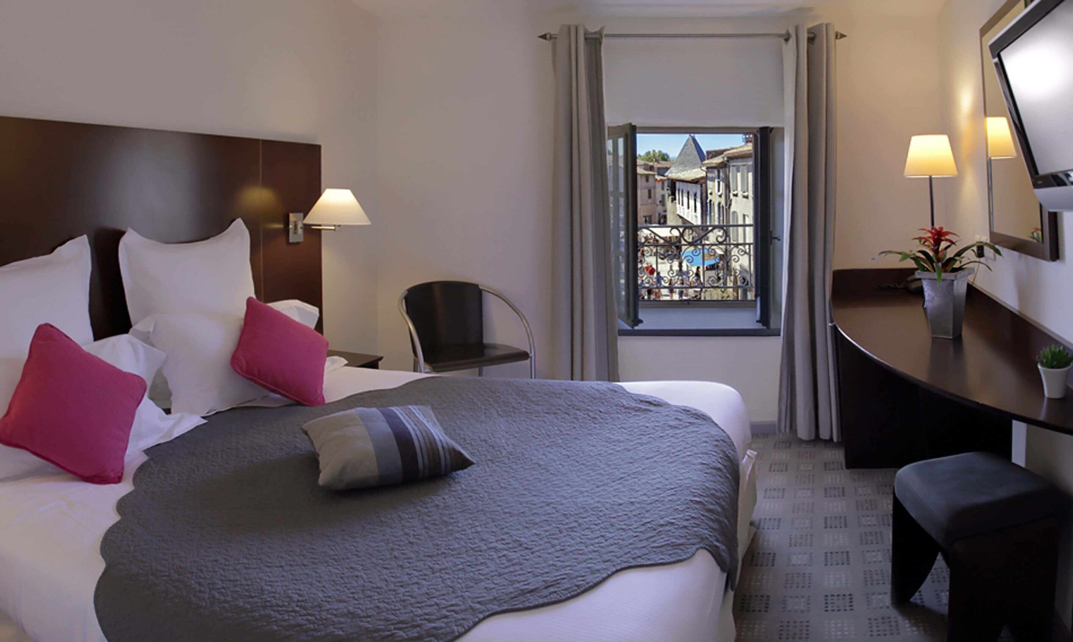 Hotel Les Remparts - Cite De Carcassonne